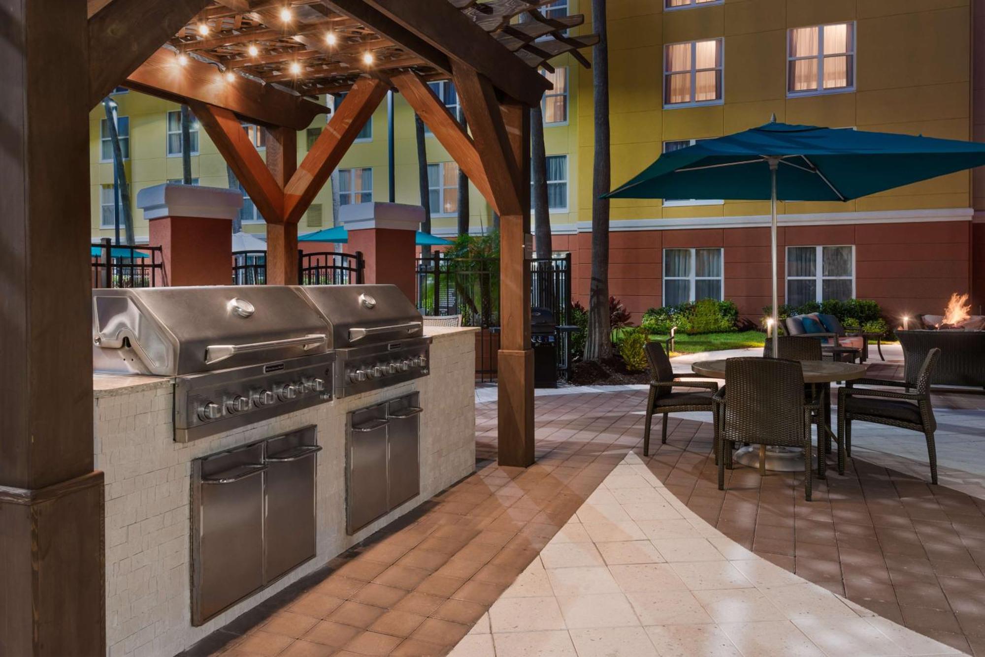 Homewood Suites By Hilton Orlando-Ucf Area Alafaya Eksteriør bilde