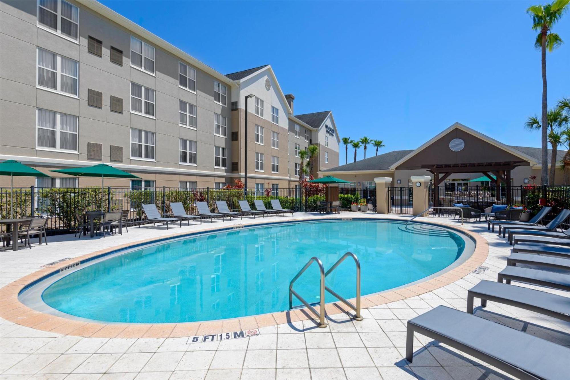 Homewood Suites By Hilton Orlando-Ucf Area Alafaya Eksteriør bilde