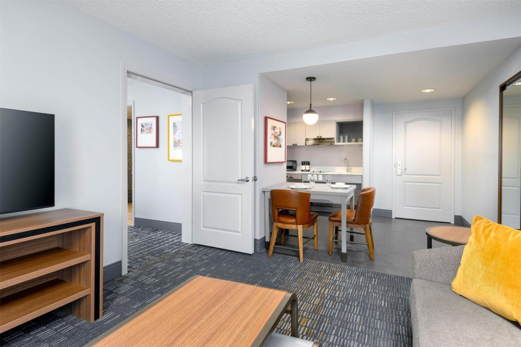 Homewood Suites By Hilton Orlando-Ucf Area Alafaya Eksteriør bilde